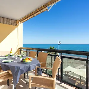  Apartamento 3 Bedroom, Sea Front & Sea View, Plunge Pool