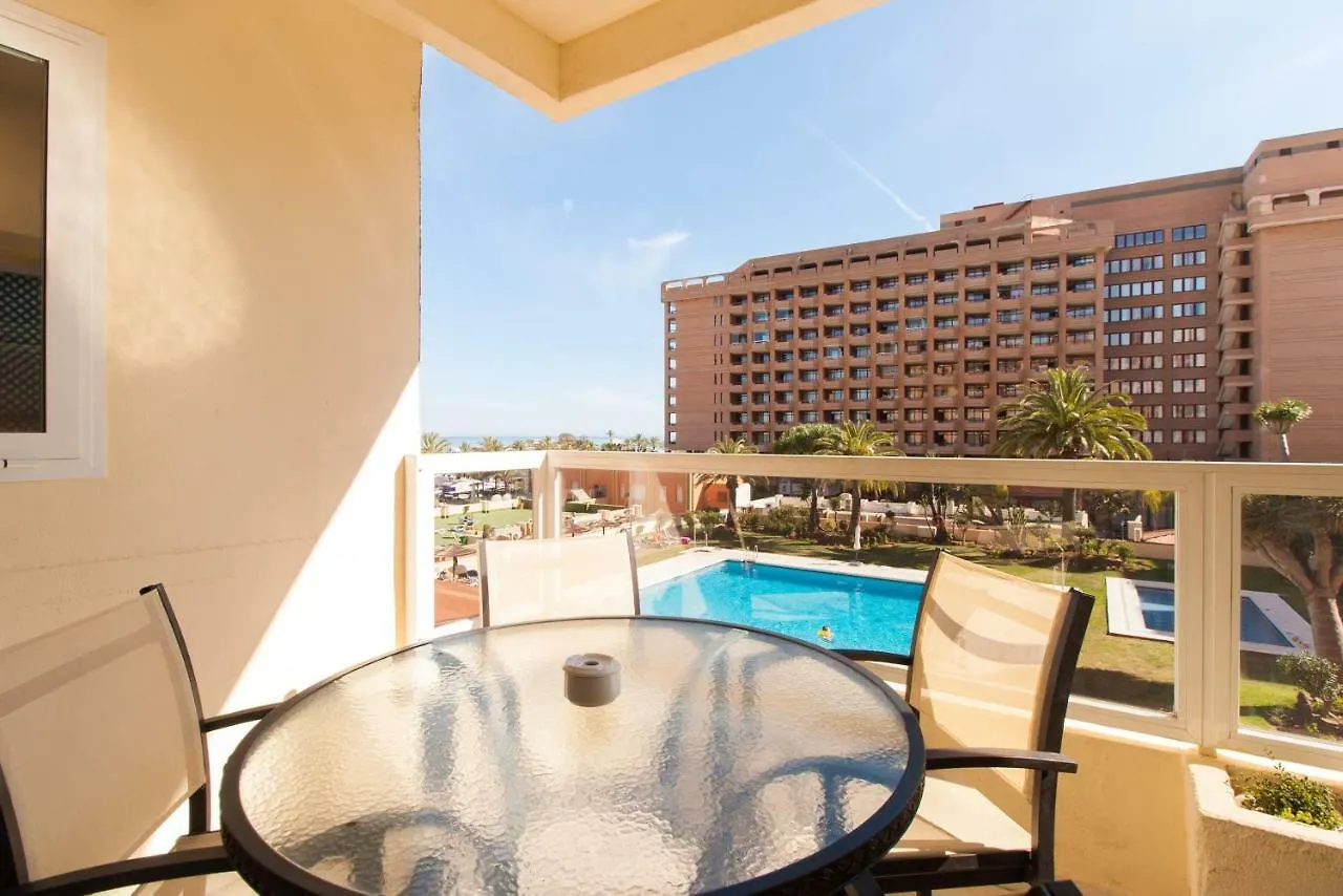 Hotel Apartamento Pyr Fuengirola Private Sunny Pool Side 0*,  Spain