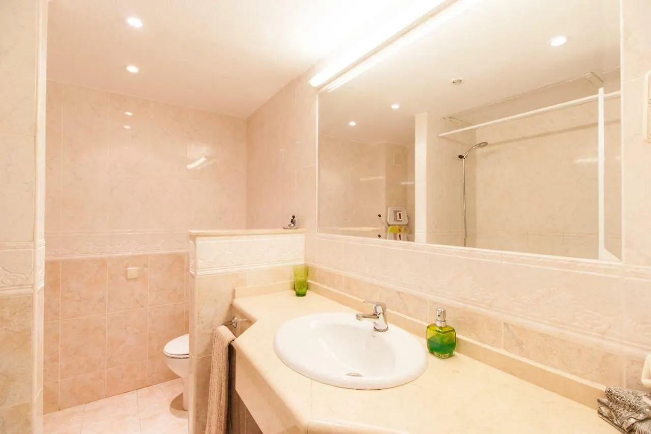 Hotel Apartamento Pyr Fuengirola Private Sunny Pool Side